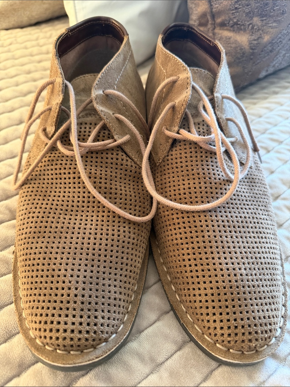 Men's Tan Perforated Lace-Up Dress Shoes